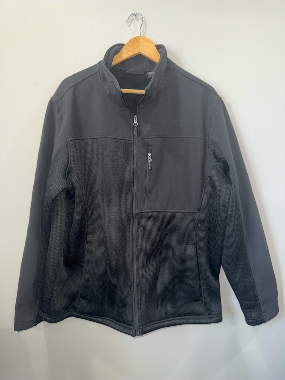 Swiss Tech Jacket Men's XL Lightweight Zip-Up Black Pockets!